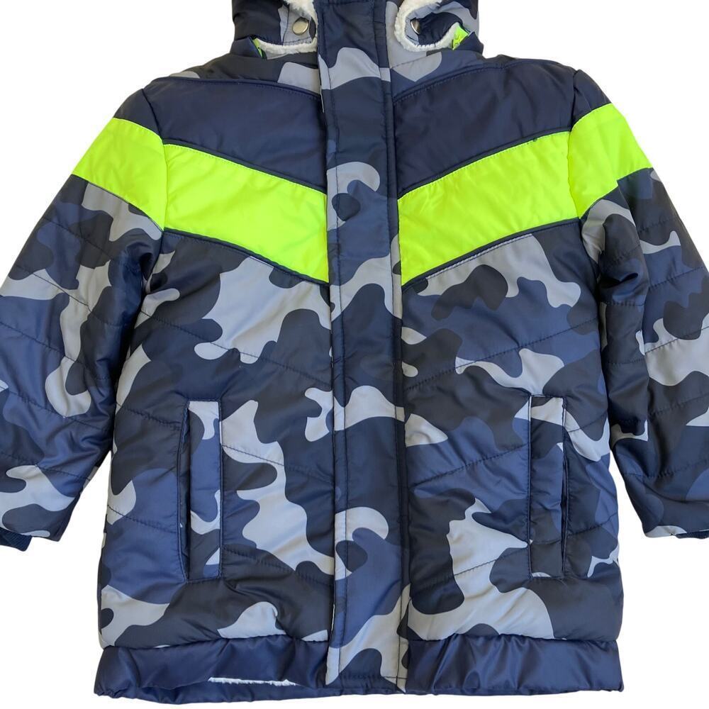 Egg New York Nwt Sz 2t Toddlers Winter Puffer Jacket Sherpa Lined Hooded Camo — image 3 of 8